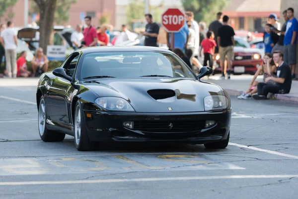 Ferrari 550 Coupe αυτοκίνητο στην οθόνη — Φωτογραφία Αρχείου