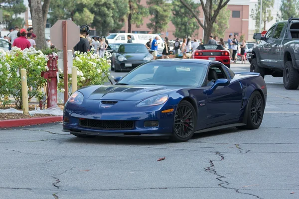 Corvette Z06 araba ekranda — Stok fotoğraf