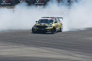 Volkswagen Passat Rockstar enerji içeceği