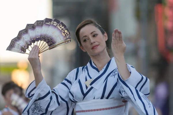 Geisha dancer — Stock Photo, Image