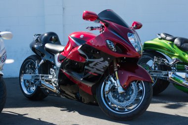 Suzuki Hayabusa ekranda