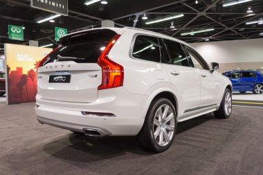 Volvo Xc 90 ekranda.