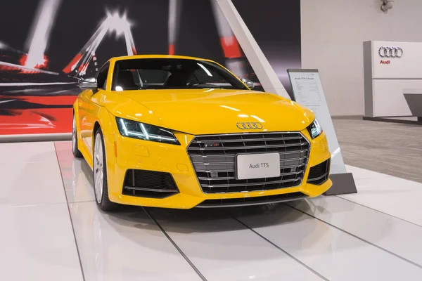 Audi tts auf dem display. — Stockfoto