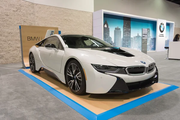 BMW i8 sur l'écran . — Photo