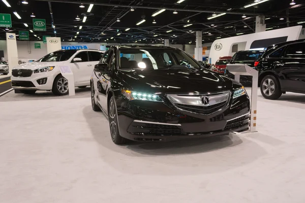 Acura TLX на дисплее . — стоковое фото