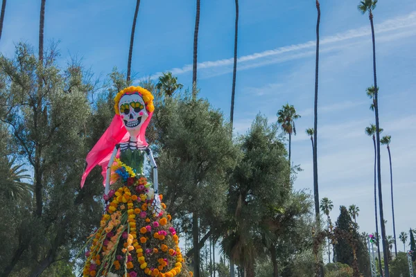 Escultura esqueleto em exposição — Fotografia de Stock