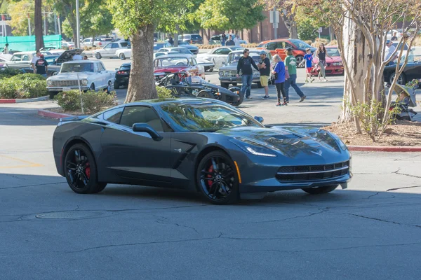 Corvette Stingray på displayen — Stockfoto