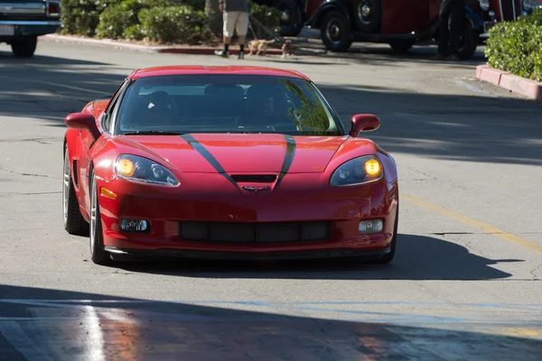 Chevrolet Corvette на выставке — стоковое фото