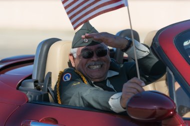 Ekranda Amerikan gazisi