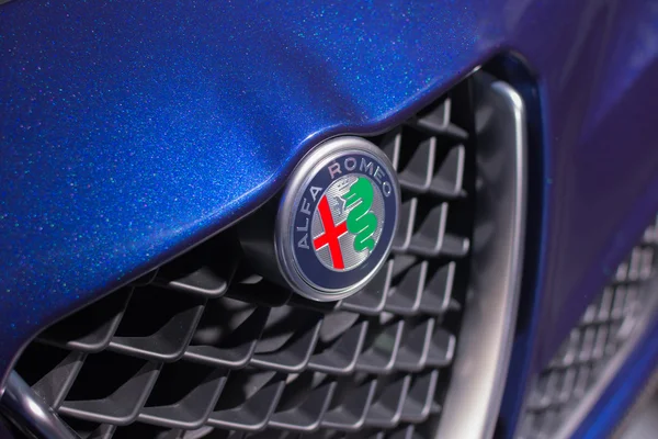 Alfa Romeo emblem — Stock Photo, Image