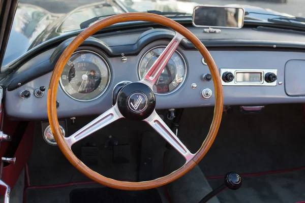 Lancia dashboard on display — Zdjęcie stockowe