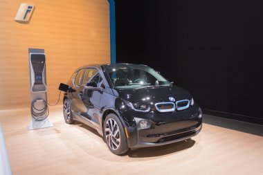 BMW i3 şarj istasyonu
