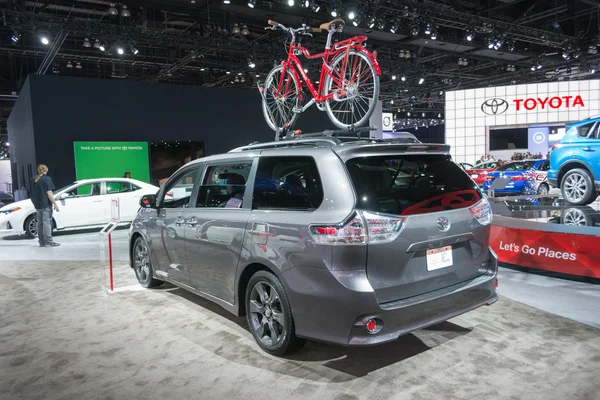 Toyota Sienna 2016 — Stock fotografie