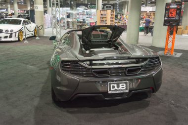 McLaren P1 görüntü üzerinde ayarlama