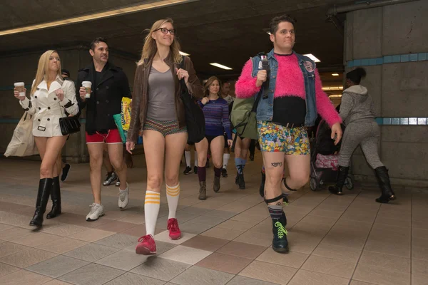 Participants in the subway without pants — Stock fotografie