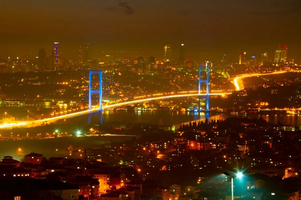 Temmuz Şehitler Köprüsü Eski Adıyla Boğaz Köprüsü Yani Boğaz Üzerine — Stok fotoğraf