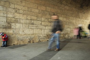 İstanbul - Türkiye: 28 Ekim 2020, İstanbul, Türkiye kentte ve ülkenin 81 ilinden birinde yer aldı. Ülkedeki en kalabalık, ekonomik, tarihsel ve sosyo-kültürel olarak en önde gelen şehirdir..