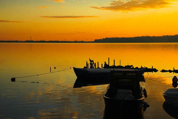 Kckcekmece Est Quartier Établi Autour Lac Même Nom Ouest Istanbul — Photo