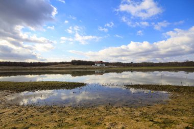 Karadeniz kıyısındaki Trakya 'da yer alan Neada' nın 22 kilometrelik bir plajı yok. Kasabadaki en popüler yer.