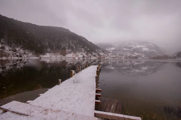 Ubuk Lake Distingue Parmi Les Routes Impressionnantes Bolu Avec Son — Photo