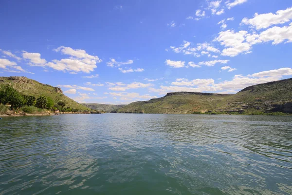 Halfeti Sanliurfa Ilinin Bir Ilçesidir Şanlıurfa Nın Batısında Yer Almaktadır — Stok fotoğraf