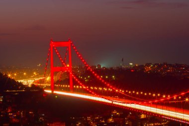 Fatih Sultan Mehmet Köprüsü, İstanbul 'un Kavack ve Hisarist ilçeleri arasında Asya ve Avrupa kıtalarını ikinci kez birleştiren asma köprü..