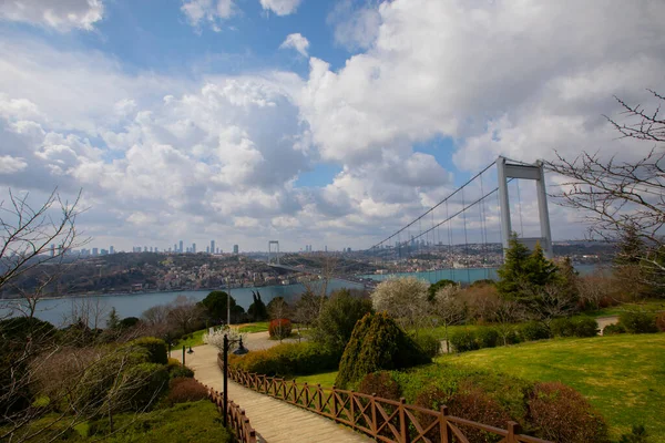 Červenec Mučedníci Most Istanbul Panorama — Stock fotografie