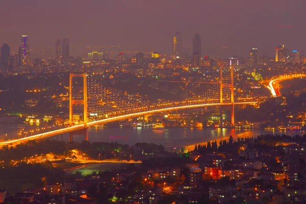 Temmuz Şehitler Köprüsü Eski Adıyla Boğaz Köprüsü Yani Boğaz Üzerine — Stok fotoğraf