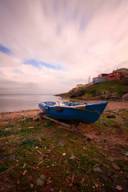 Saryer 'in Rumeli Deniz Feneri, köydeki 17. yüzyıl Rumeli Deniz Feneri, Sar Saltuk Mezarı, Rumeli Deniz Feneri Şatosu ve asırlık uçak ağacı görülecek yerler arasında yer alıyor.