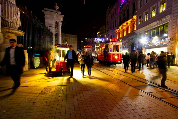 Istiklal Caddesi Distrito Beyoglu Estambul Plaza Tunel Taksim Desde Finales — Foto de Stock