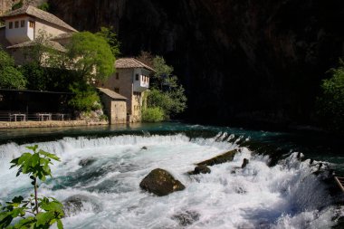 Blagaj Tekke, Bosna-Hersek 'in Mostar bölgesinde Buna Nehri' nin kaynağında yer alan Blagaj şehir merkezine yakın bir pansiyon..