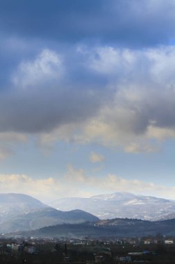 Yksekova, Hakkari ilinin dört ilçesinden birisidir..