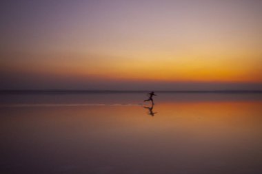 Tuz Gölü Türkiye 'nin en büyük ikinci gölüdür.