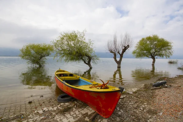 Lago Uluabat Antiguamente Lago Apolyont Gran Lago Agua Dulce Bursa — Foto de Stock