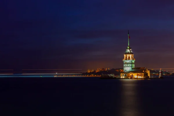 Coucher Soleil Stanbul Bosphore Avec Tour Vierge — Photo