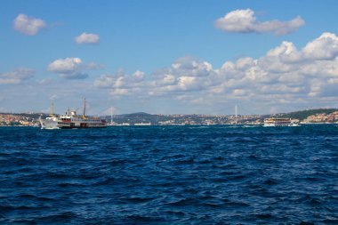 İstanbul Marmara Denizi 'ndeki eski tarihi binalar