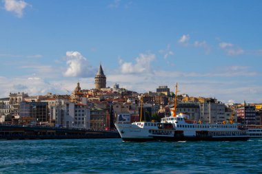 İstanbul Marmara Denizi 'ndeki eski tarihi binalar