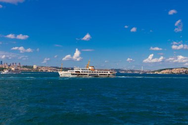 İstanbul Marmara Denizi 'ndeki eski tarihi binalar