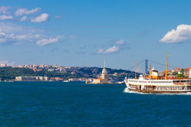 İstanbul Marmara Denizi 'ndeki eski tarihi binalar