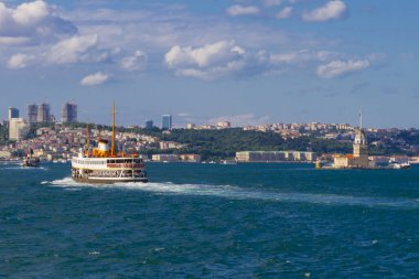 İstanbul Marmara Denizi 'ndeki eski tarihi binalar