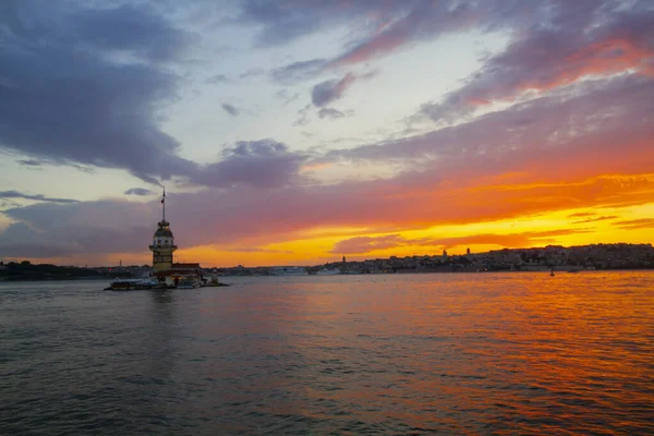 Torre Donzela Maravilhosa Paisagem Istambul Turquia — Fotografia de Stock