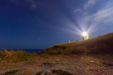 Karaburun deniz feneri ve limanı. / İstanbul