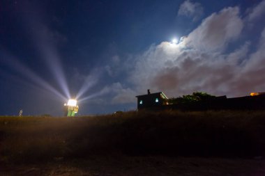 Karaburun deniz feneri ve limanı. / İstanbul