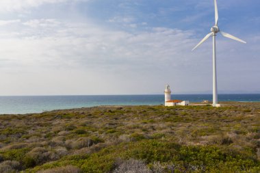 Polente Deniz Feneri Bozcaada 'nın en batı ucunda yer almaktadır. 