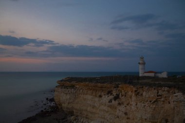 Polente Deniz Feneri Bozcaada 'nın en batı ucunda yer almaktadır. 