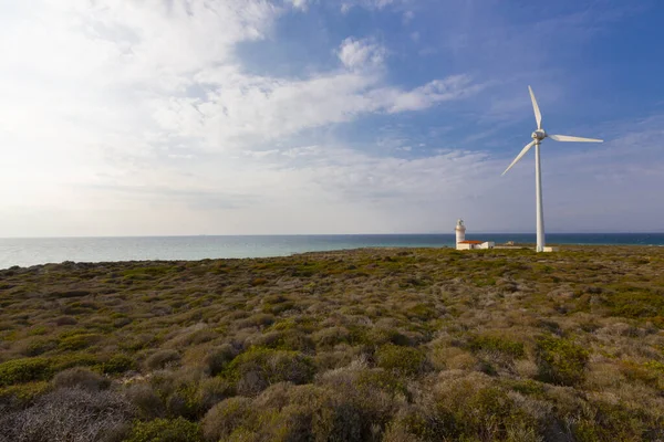 Polente Deniz Feneri Bozcaada 'nın en batı ucunda yer almaktadır. 