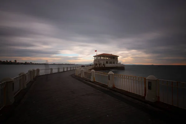 Cuando Empiezas Desde Muelle Kadky Caminas Por Carretera Costera Hacia — Foto de Stock