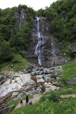 Mencuna şelalesi ve İkiz Taş köprüler / Artvin, Arhavi