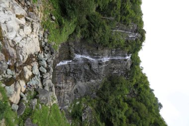 Mencuna şelalesi ve İkiz Taş köprüler / Artvin, Arhavi
