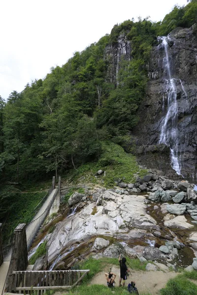 Mencuna şelalesi ve İkiz Taş köprüler / Artvin, Arhavi